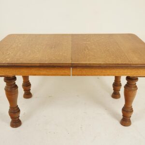 Antique Oak Extending Dining Table , Two Leaves, Scotland 1900 F-1312