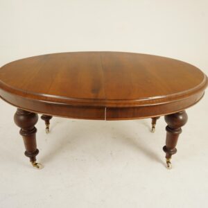Quality Victorian Walnut Oval Dining Table< Two Leaves 10 Seater Scotland 1870 F-1213