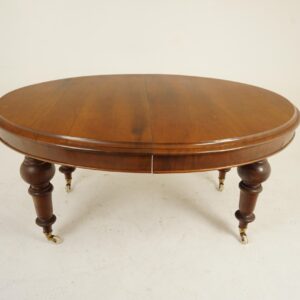 Quality Victorian Walnut Oval Dining Table< Two Leaves 10 Seater Scotland 1870 F-1313