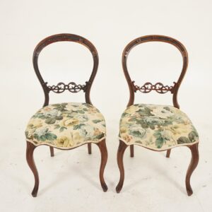 Pair of Victorian Carved Walnut Balloon Back Chairs, Scotland 1880 F-1164