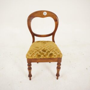 Ant. Walnut Victorian Balloon Back Chair, Scotland 1890, F-366