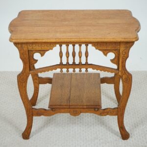 Antique Carved Oak Stick & Ball Parlor , Lamp Table American 2890 F-1587