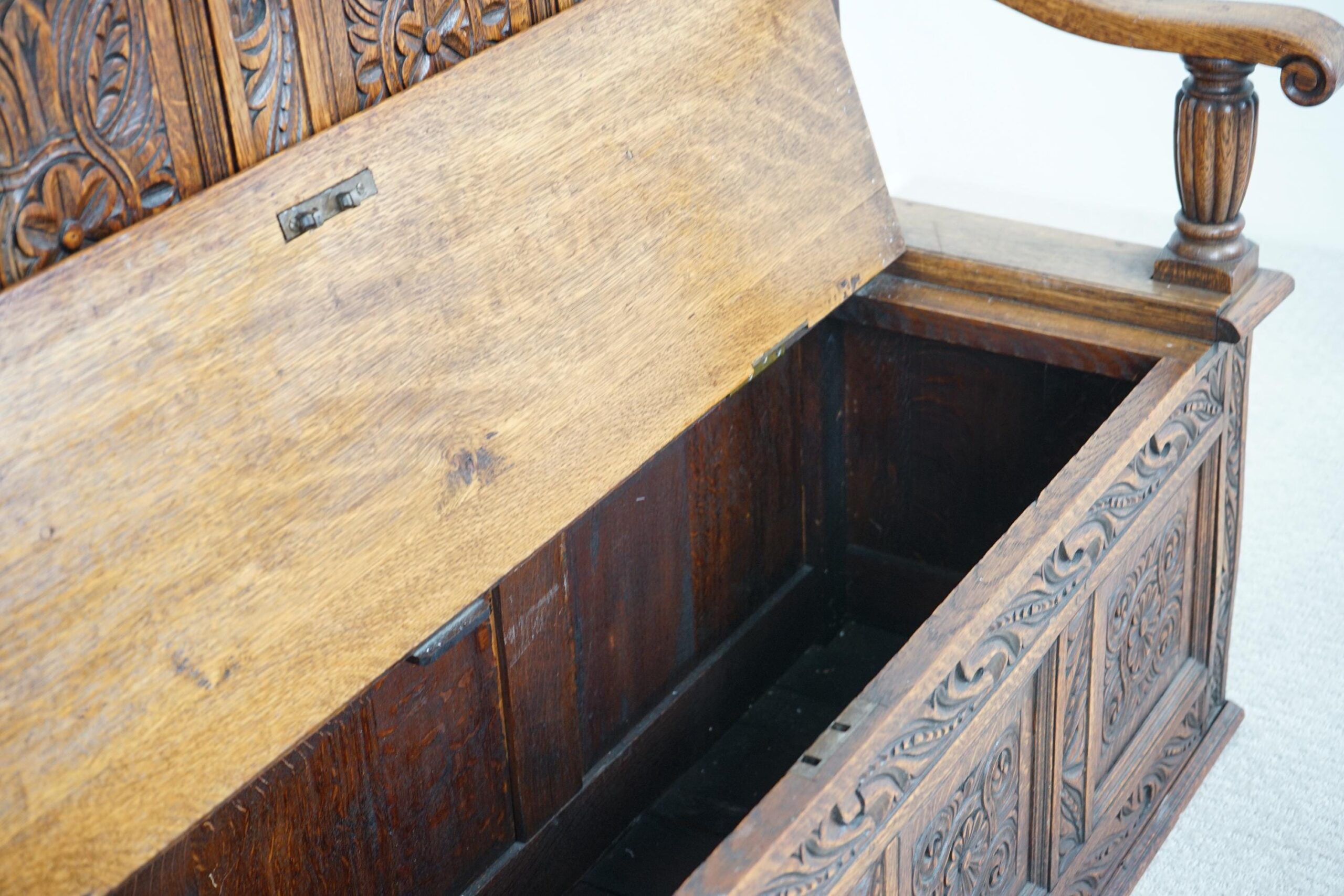 Victorian Carved Oak High Back Hall Seat, Bench - Scotland 1880- F-1594 - Image 2