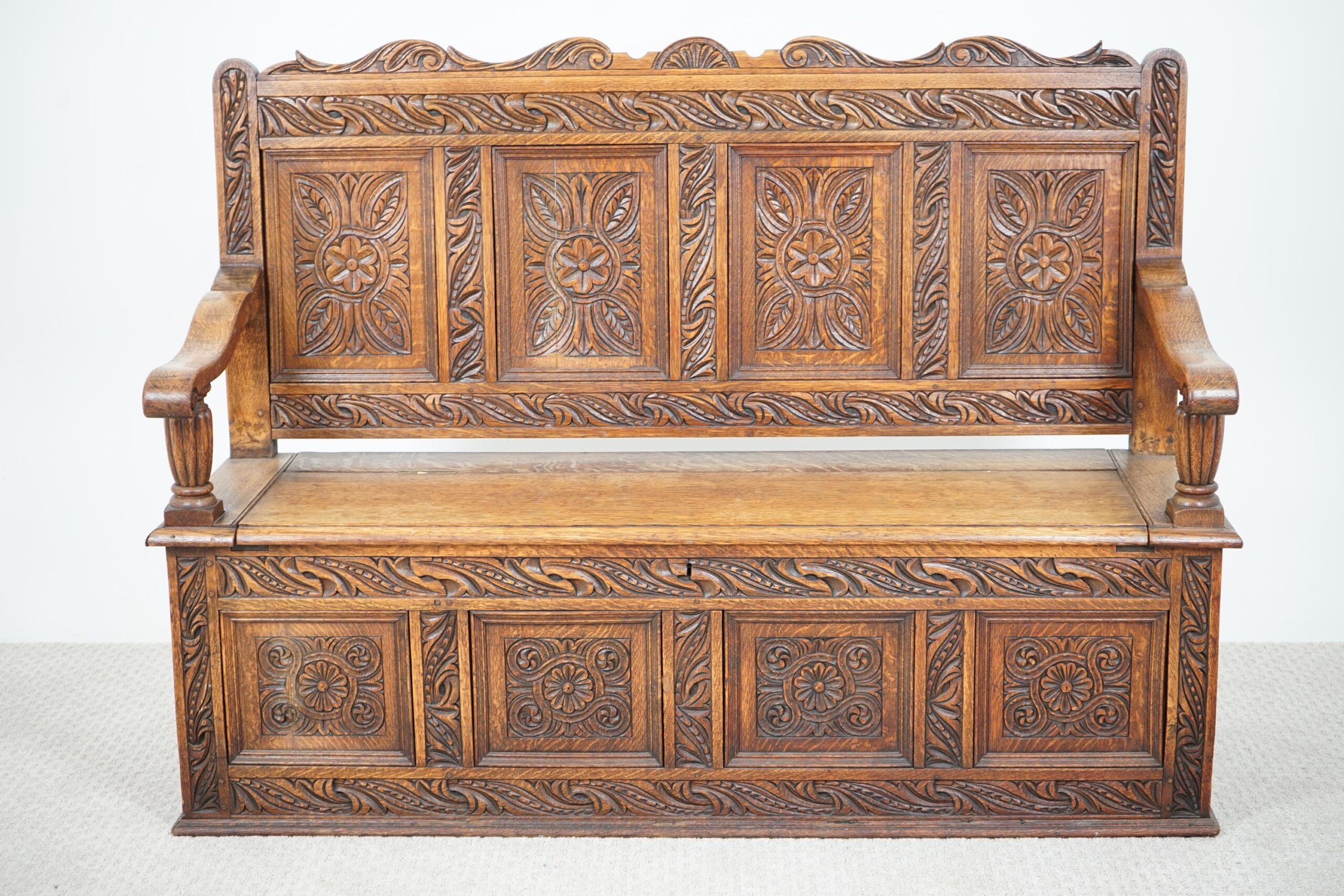 Victorian Carved Oak High Back Hall Seat, Bench - Scotland 1880- F-1594