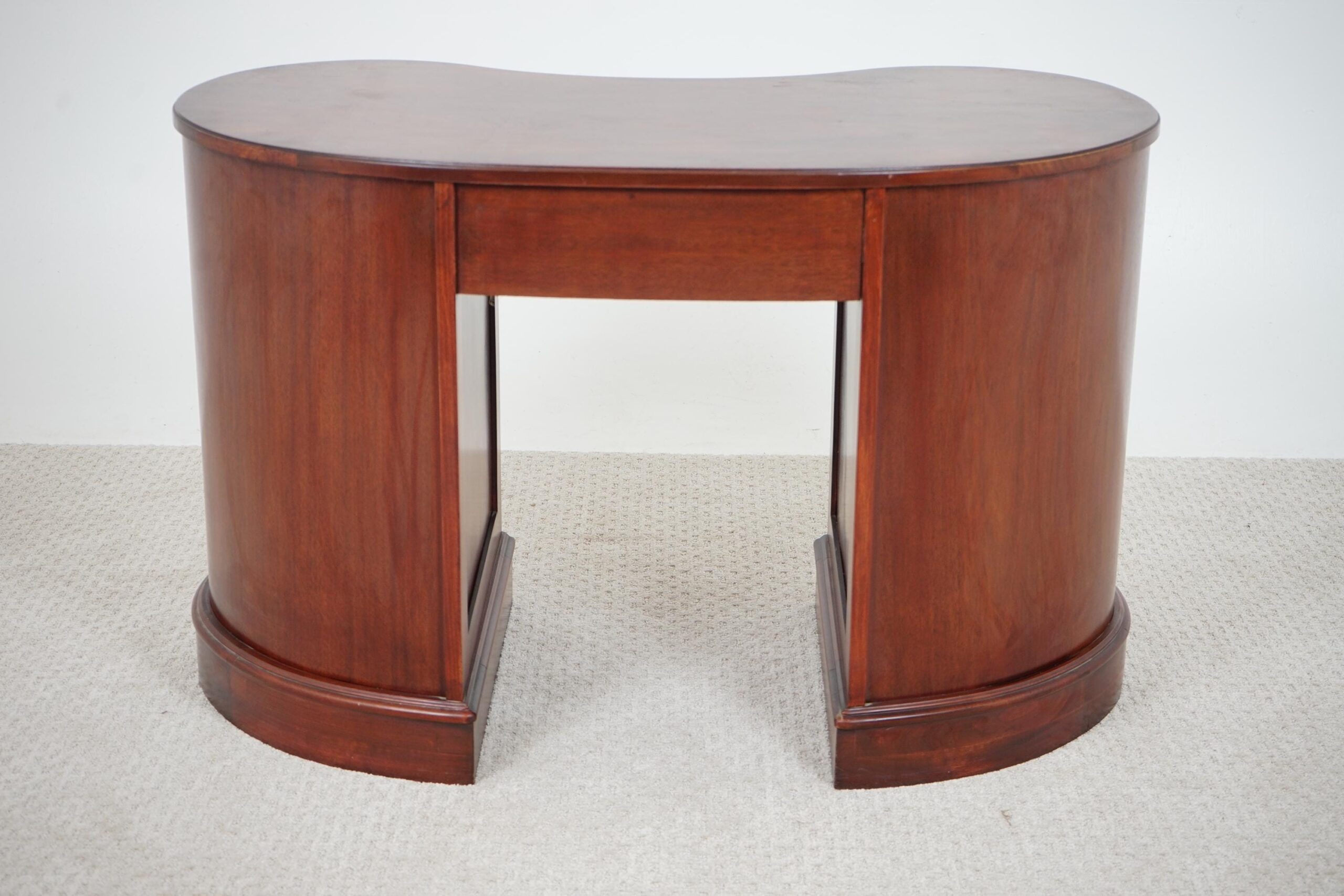 Vintage Walnut Eight Drawer Kidney Shaped Free Standing Desk F-1600 - Image 10