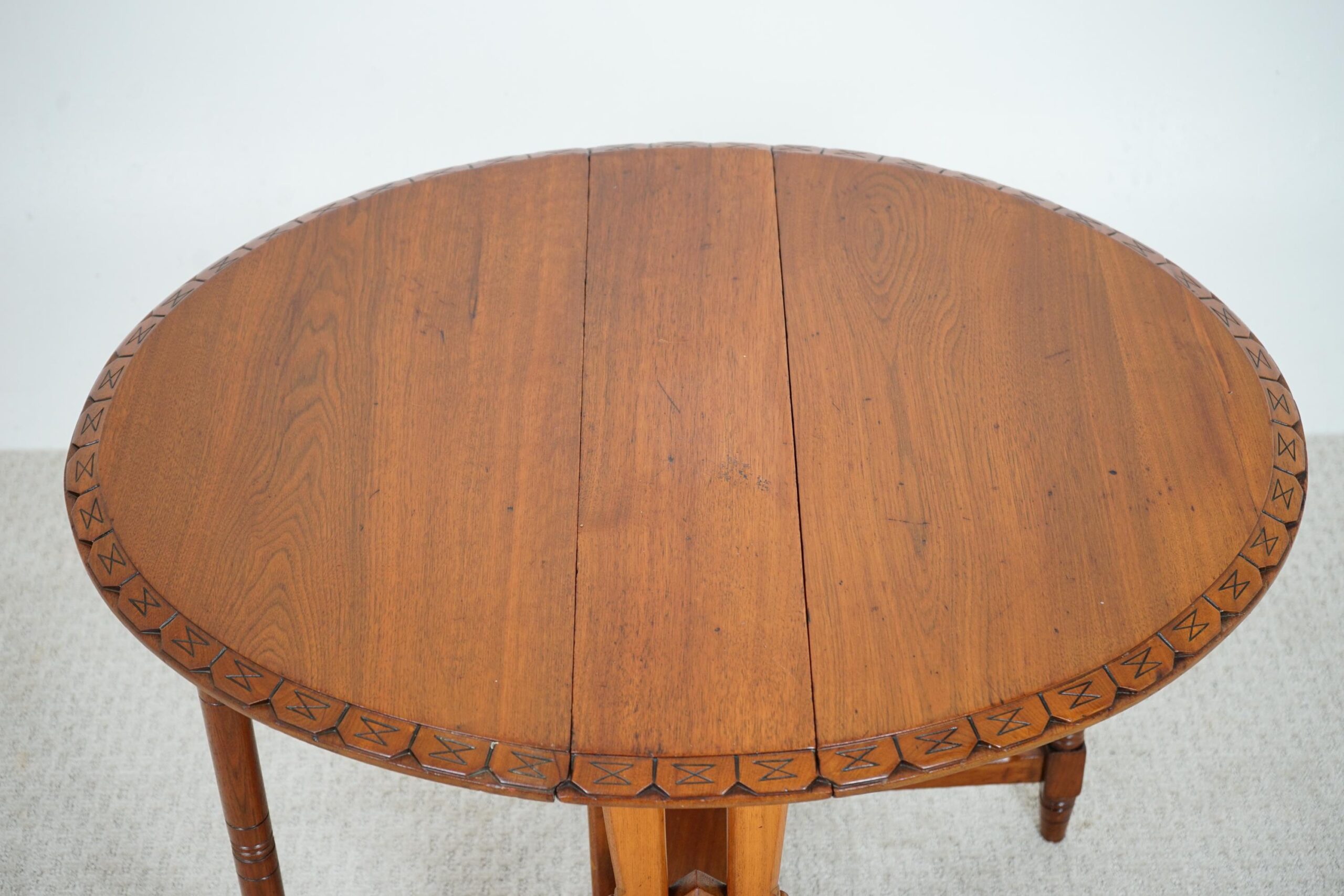 Carved Oak Arts & Crafts, Gateleg, Drop Leaf Table Scotland 1910 F-1605 - Image 11