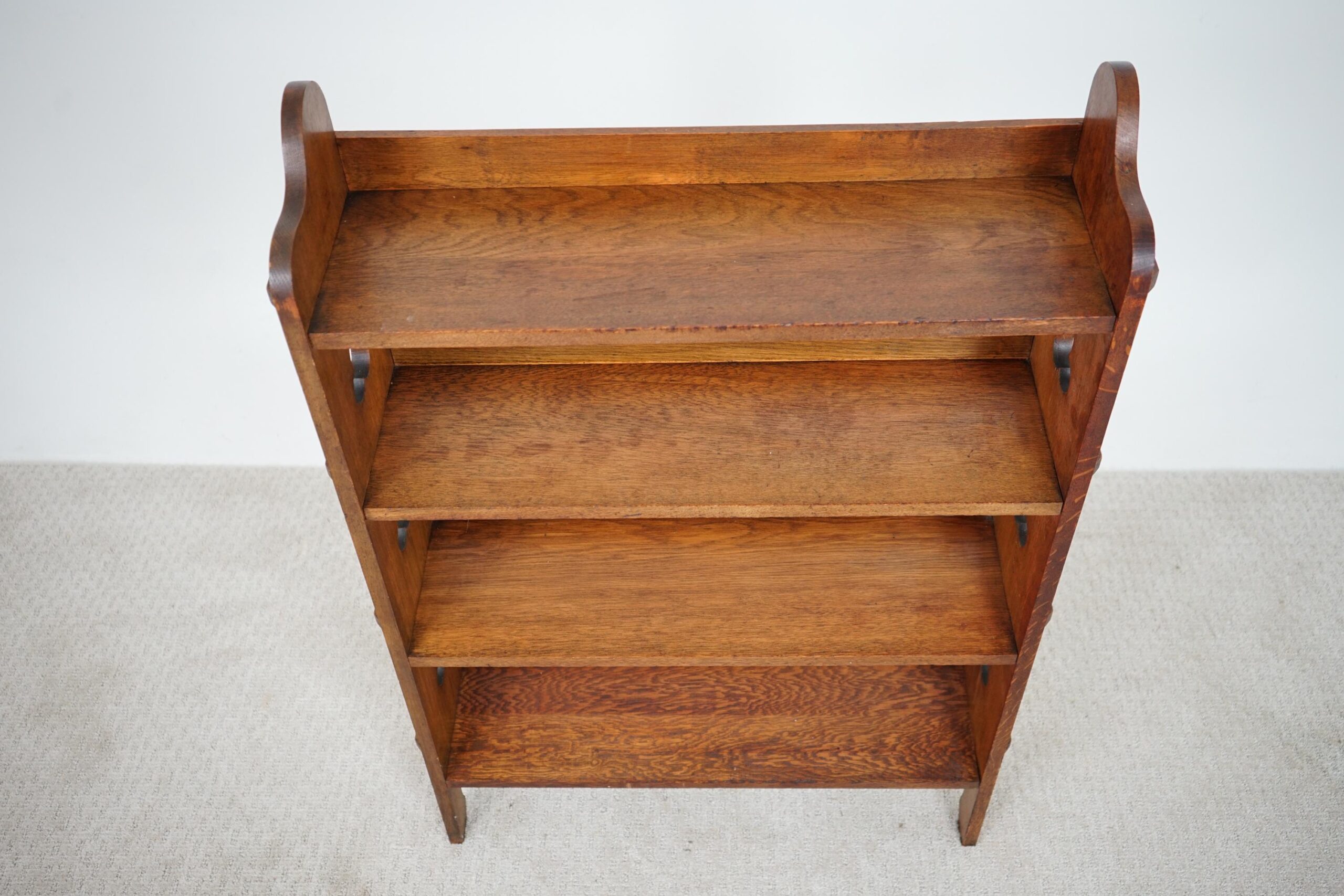Arts & Crafts Oak Liberty Sedley Bookcase, Pegged Construction 4 Shelves England 1905 F-1629 - Image 3
