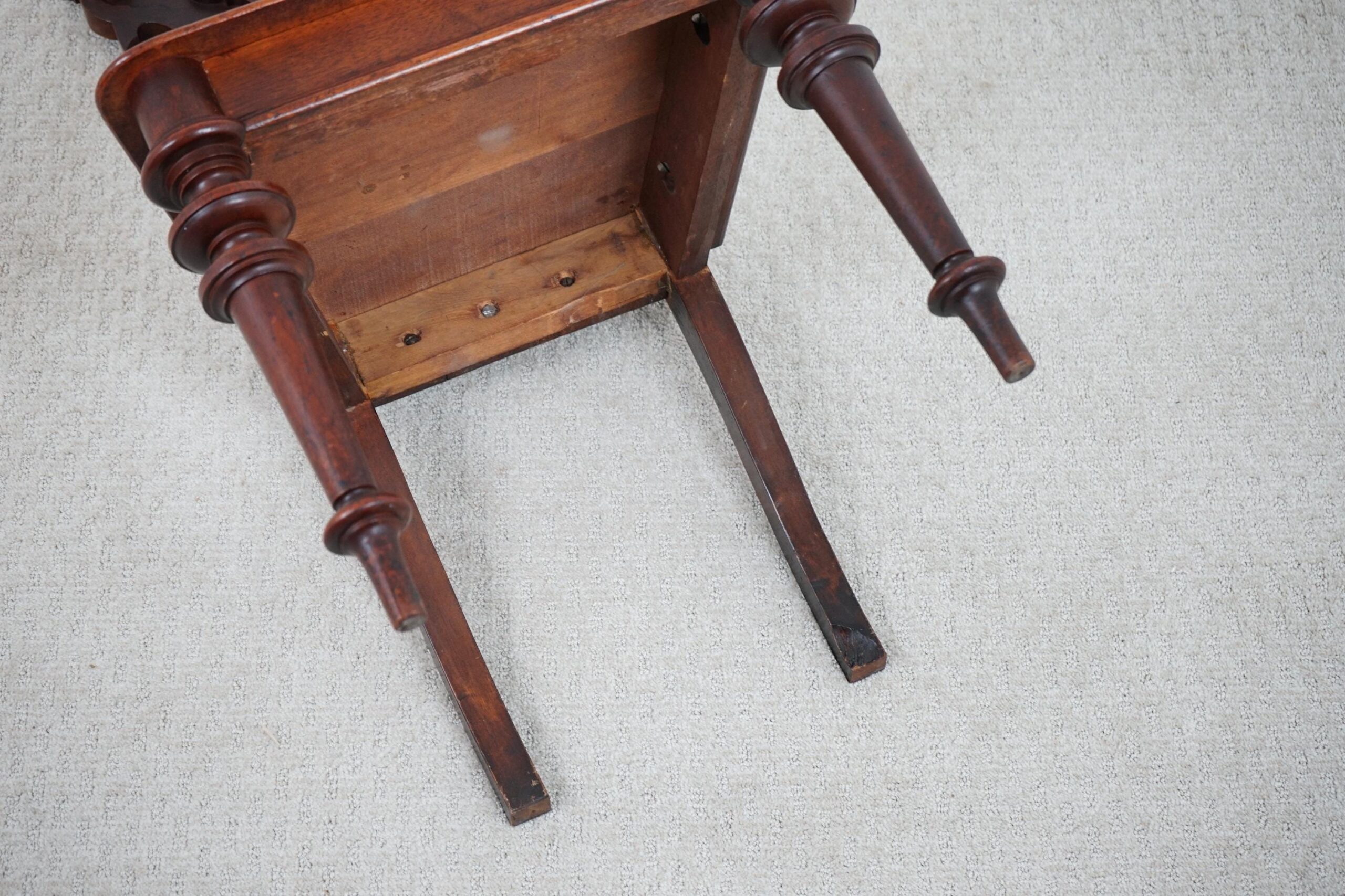 19th Century Carved Walnut Hall Chair Scotland 1870 F-1620 - Image 16
