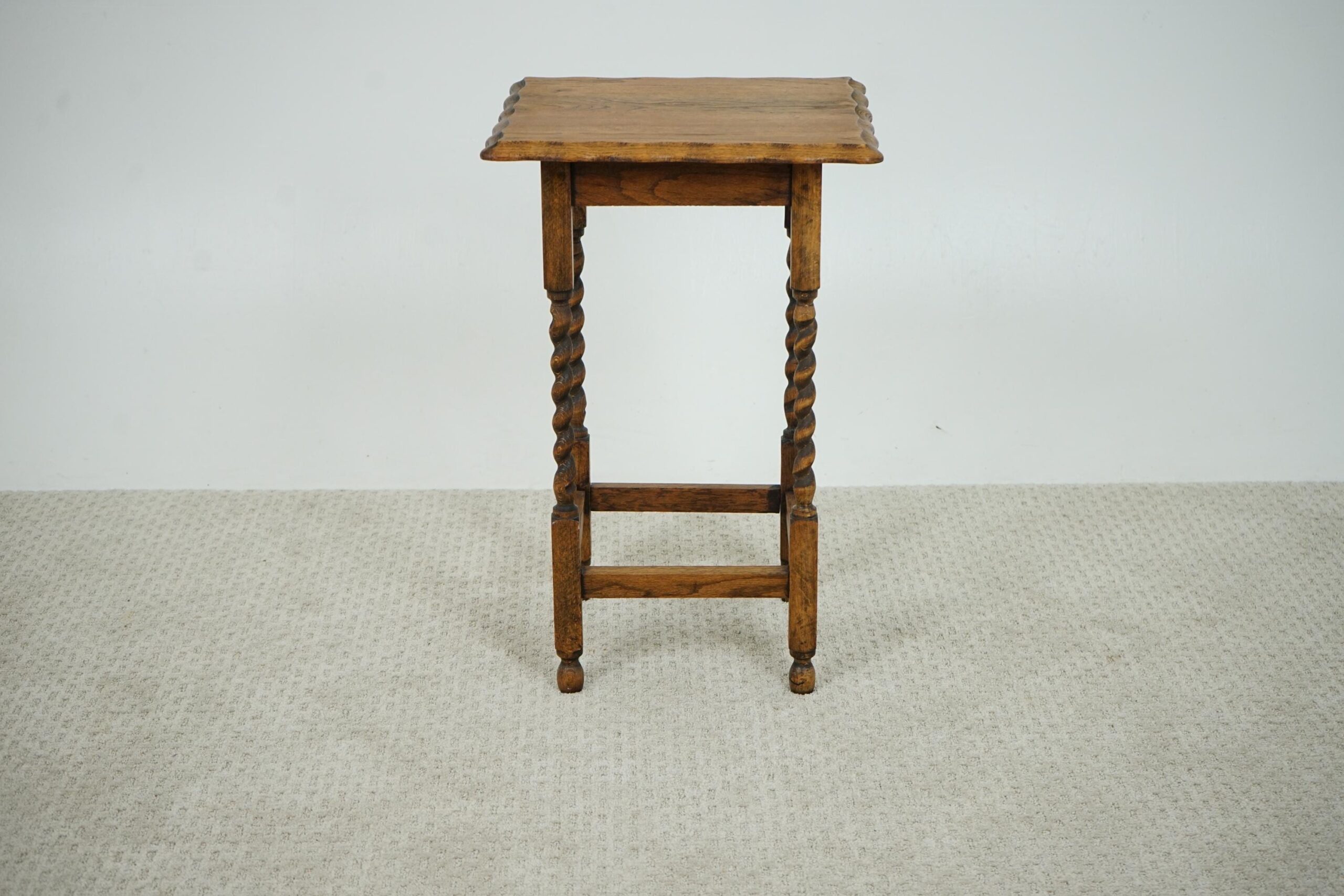 Antique Oak Barley Twist Lamp, End , Occasional Table Scotland 1920-F-1638