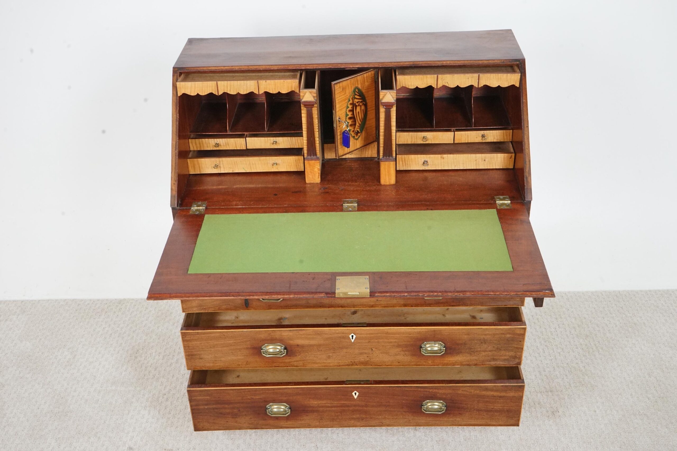 Antique Inlaid George III Walnut Bureau, Desk, Secretaire Scotland 1780 F-1661 - Image 15